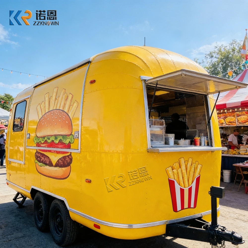 Mobiele buiten foodtruck met r - Food Snacks Business recensie en prijs
